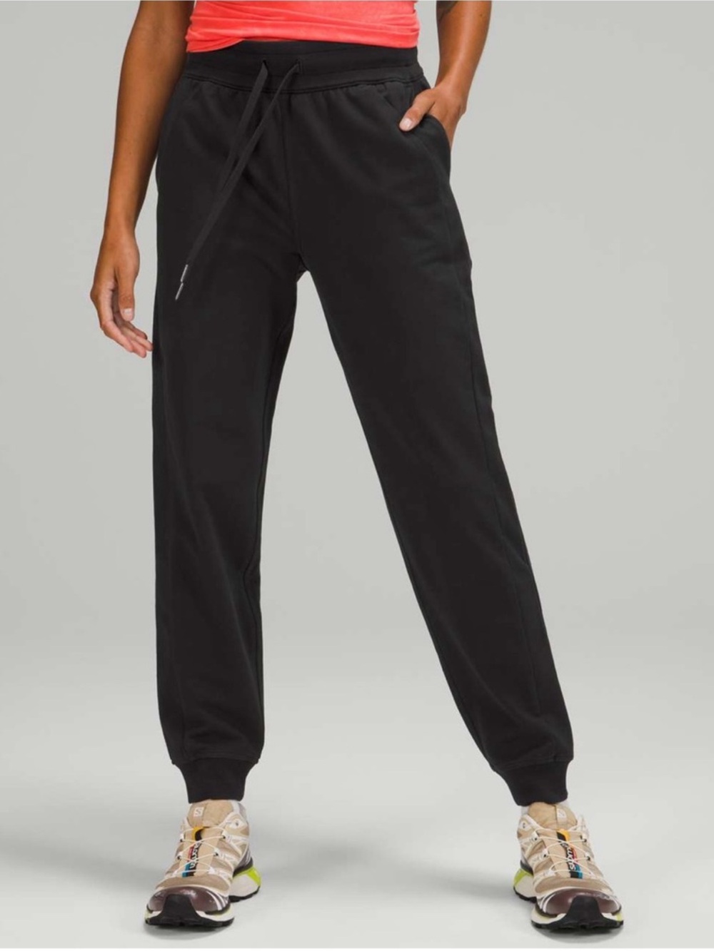 Lululemon Scuba High-Rise Jogger Size 6 Black *Stretch French Terry